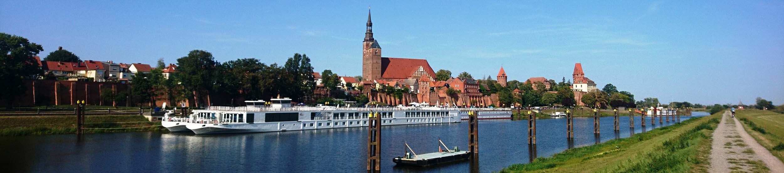 Blick auf den Hafen in Tangermnde.